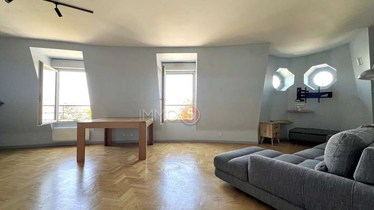 Appartement à LE RAINCY