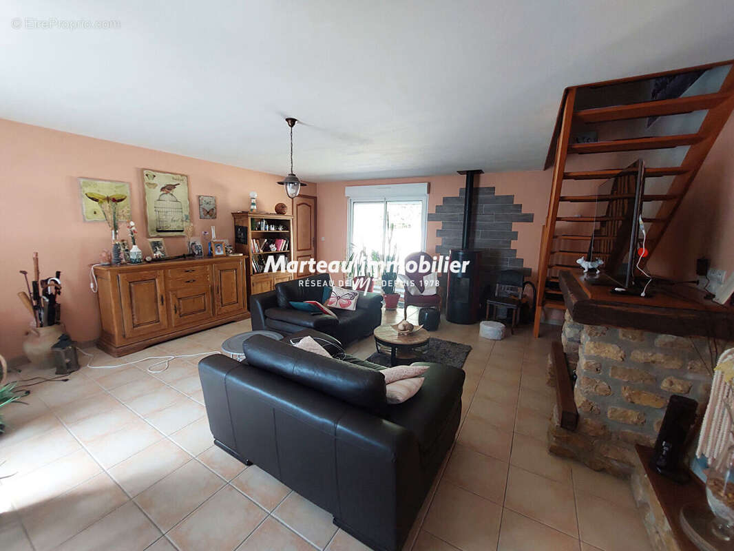 Maison à CONFLANS-SUR-ANILLE
