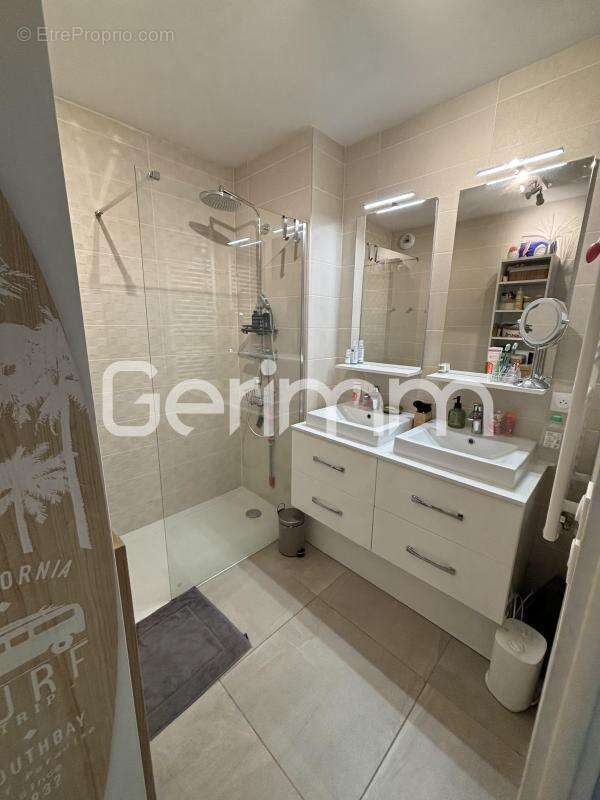 Appartement à CROLLES