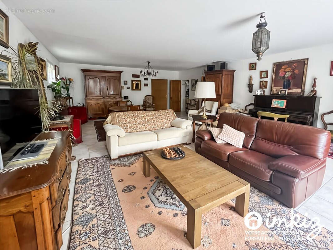 Maison en pierre 4 pièces + dépendances - photo 2