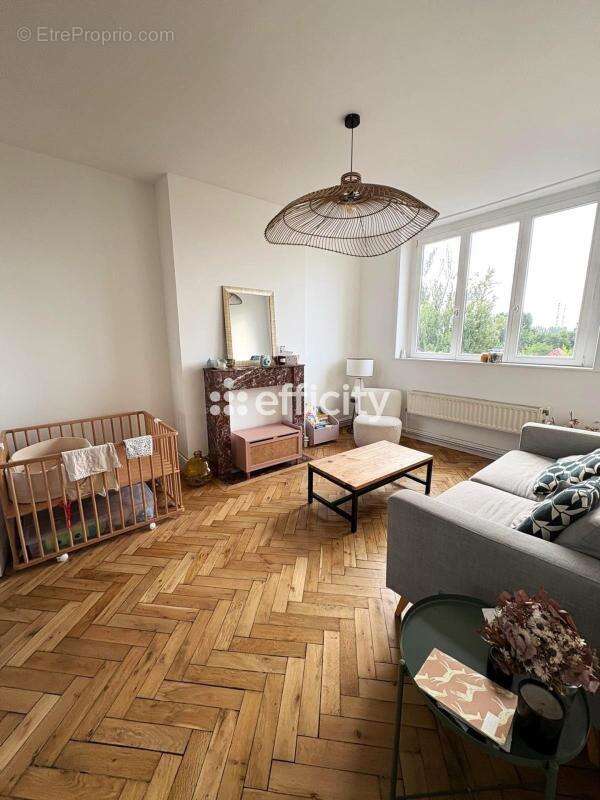 Appartement à MARCQ-EN-BAROEUL