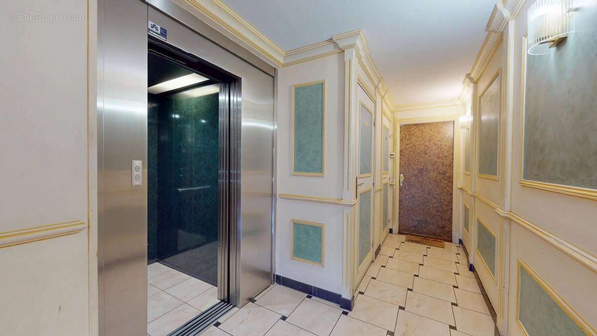 Appartement à LIVRY-GARGAN