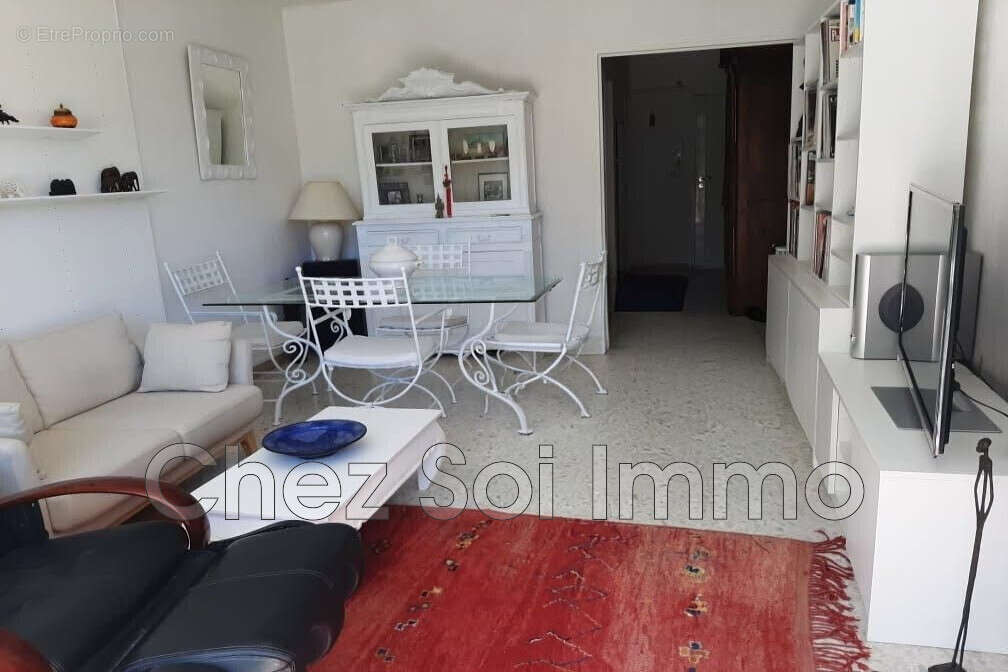 Appartement à CAGNES-SUR-MER