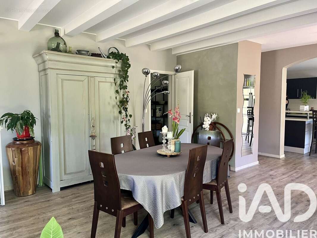 Maison 139 m² à Budos  - photo 5