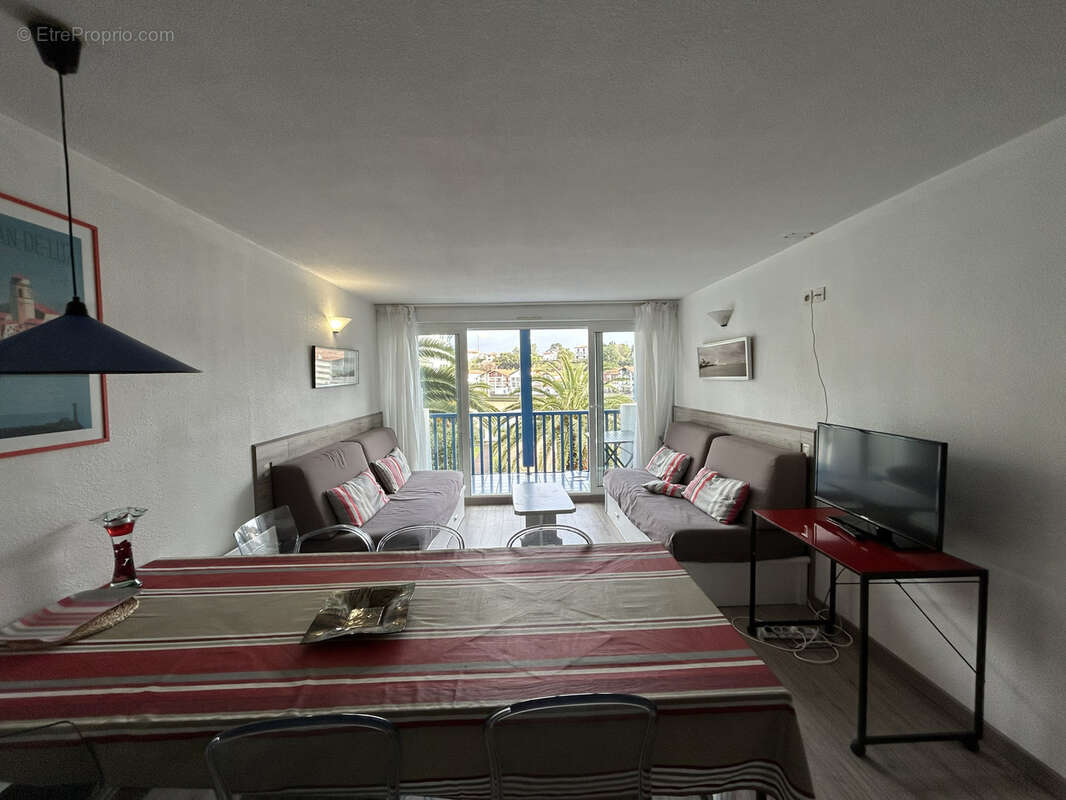Appartement à URRUGNE
