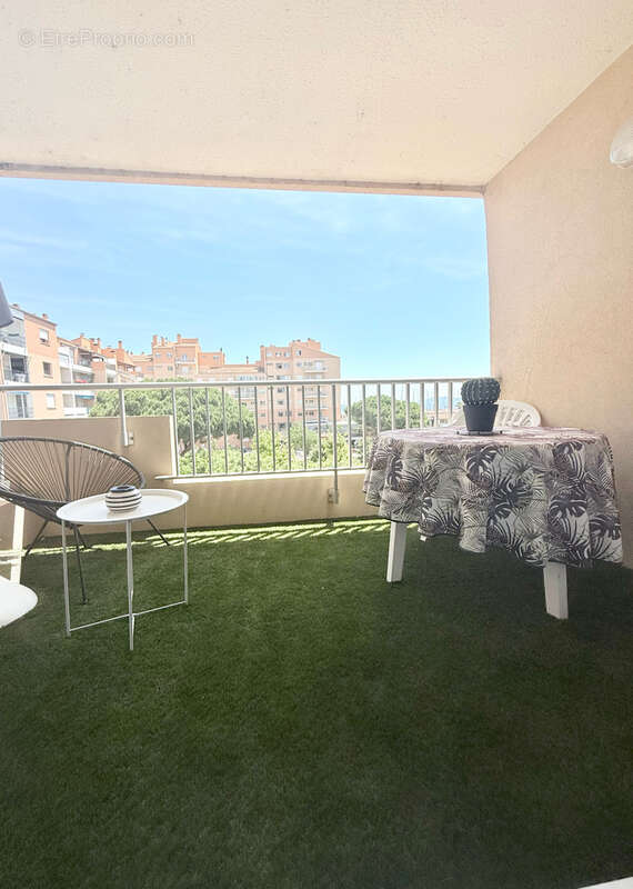 Appartement à HYERES