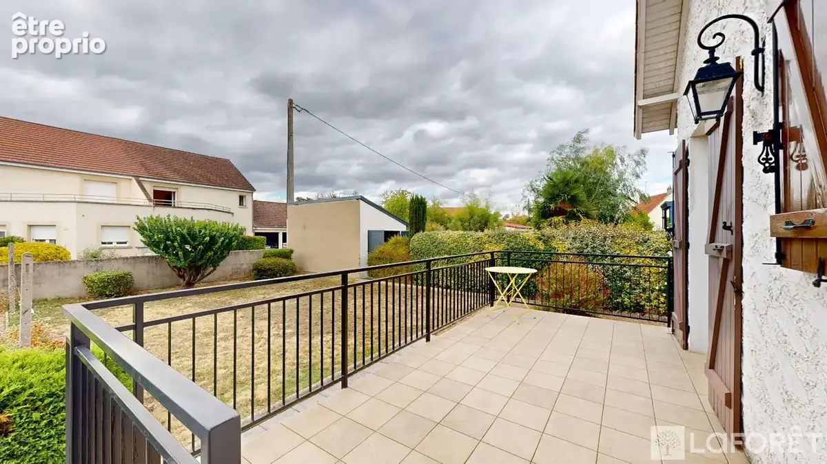 Maison 5 pièces à YZEURE - photo 13