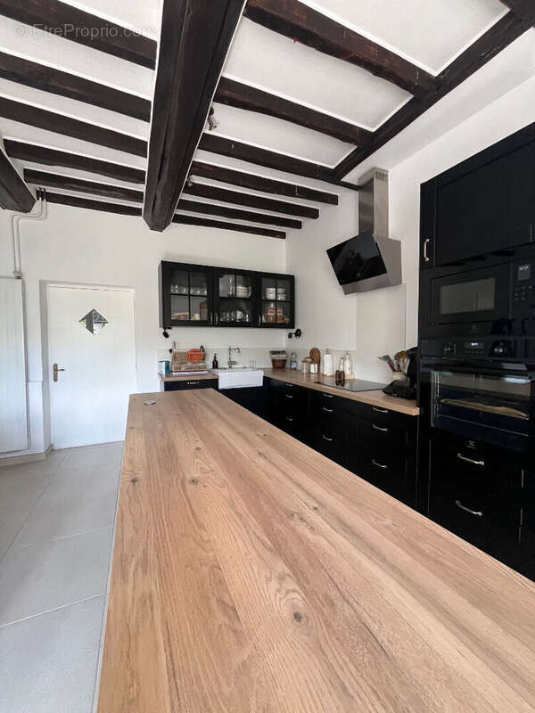 Maison 6 pièces 150m² - photo 2