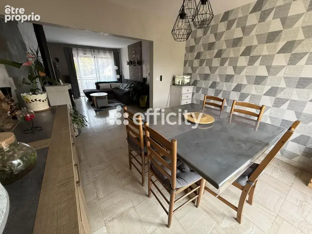 Maison 110 m² à La Verriere  - photo 17