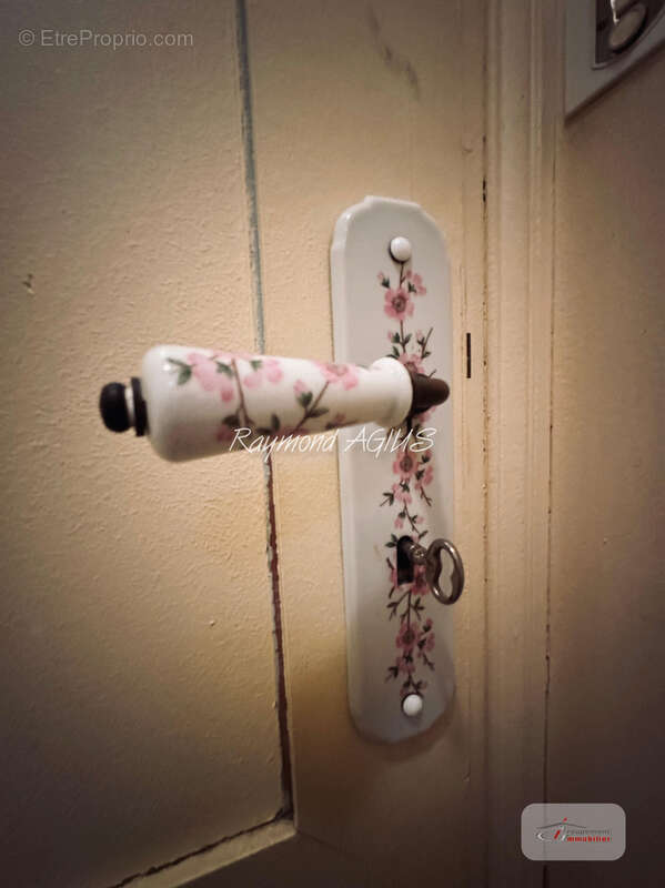 Maison à SAINT-ANTOINE-DE-BREUILH