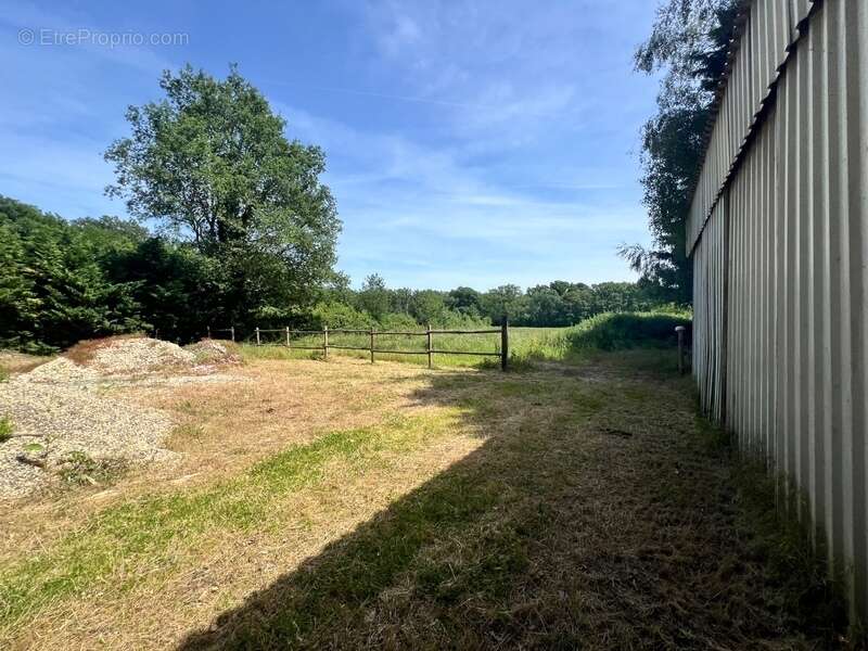 Terrain de loisirs à vendre  CHOUPPES (86) - photo 2