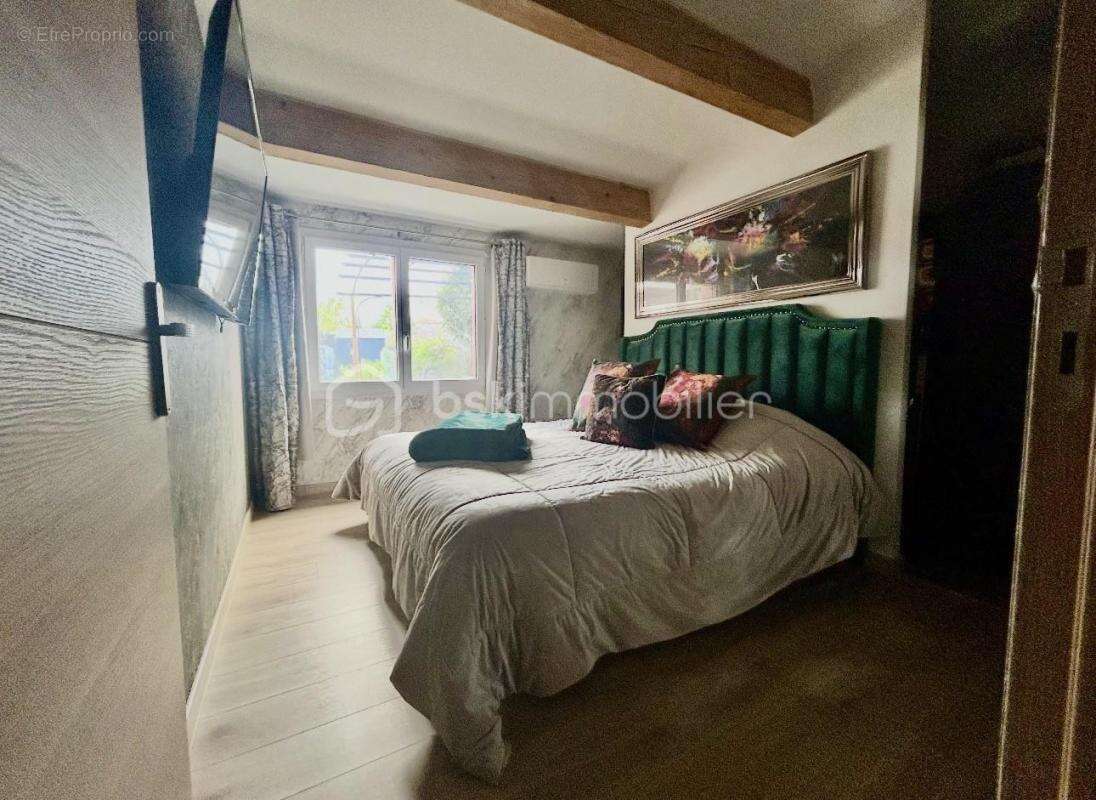 Maison 73 m² à Montblanc  - photo 6