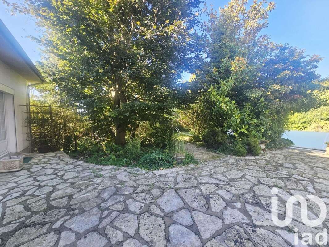 Photo 3 - Maison à JOIGNY