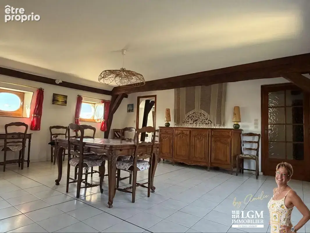 Appartement t4 de 103 m² - château-thierry — plein centre-ville - vue dégagée - photo 3