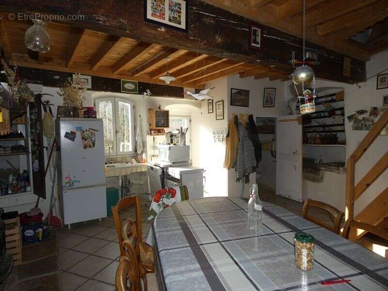 Maison à LA FAURIE