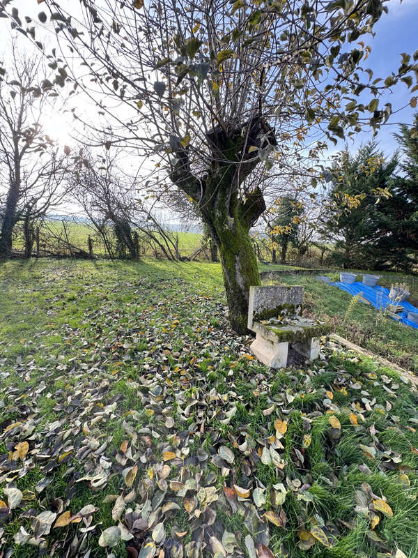 Maison à PERS-EN-GATINAIS