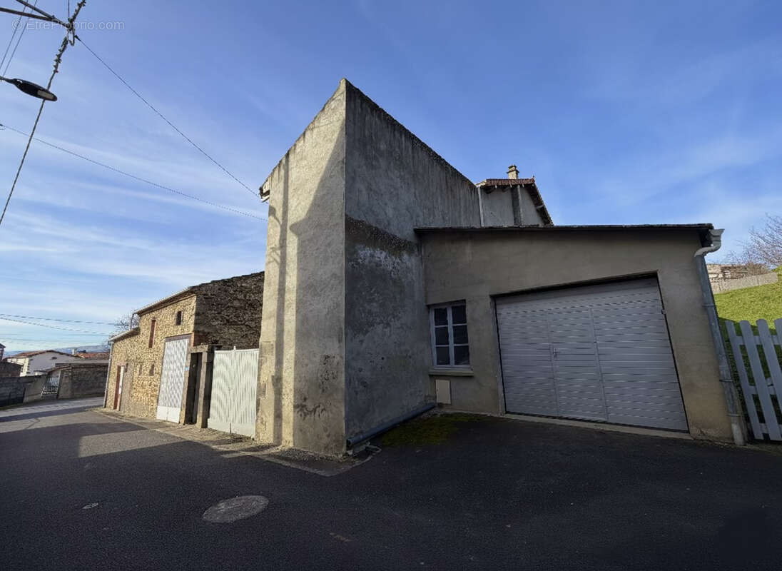 Maison à GIMEAUX