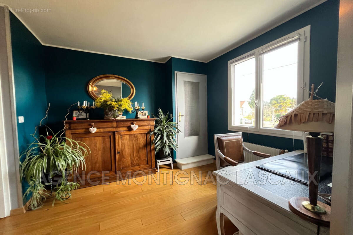 Maison à MONTIGNAC
