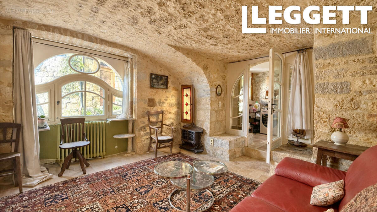 Maison à SAINT-CYPRIEN