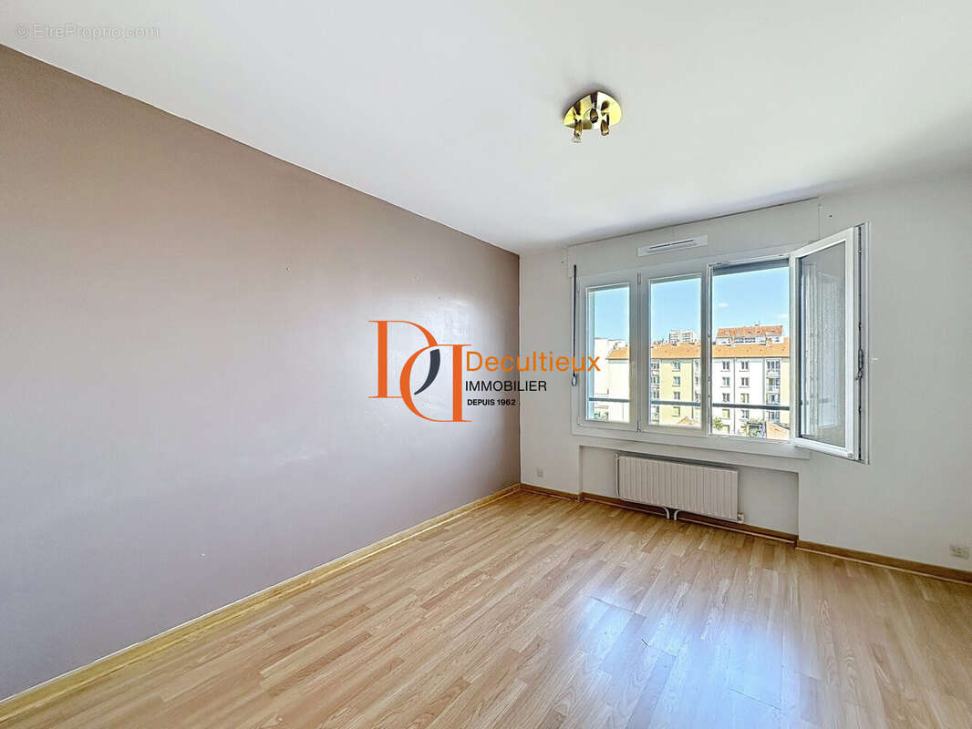 Appartement à VILLEURBANNE