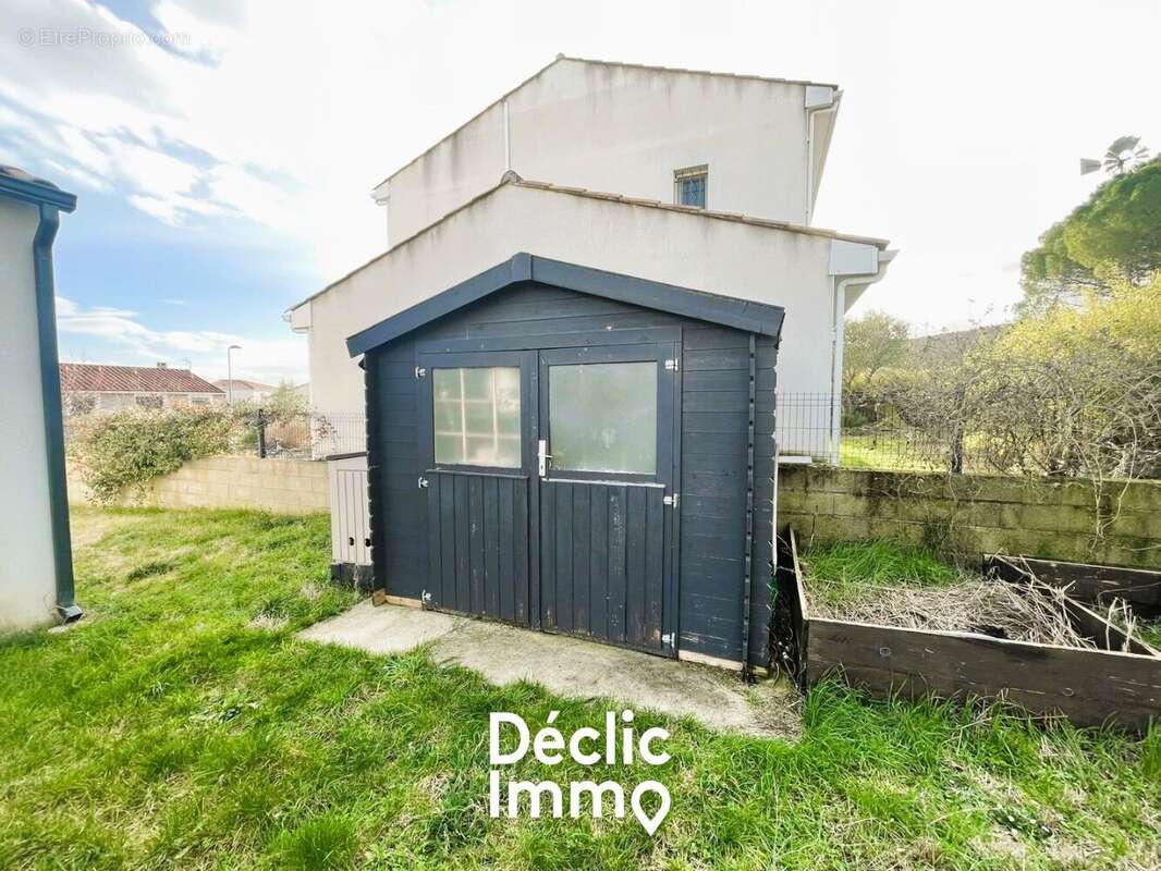 Villa de plain-pied avec piscine  Vacquières - photo 17