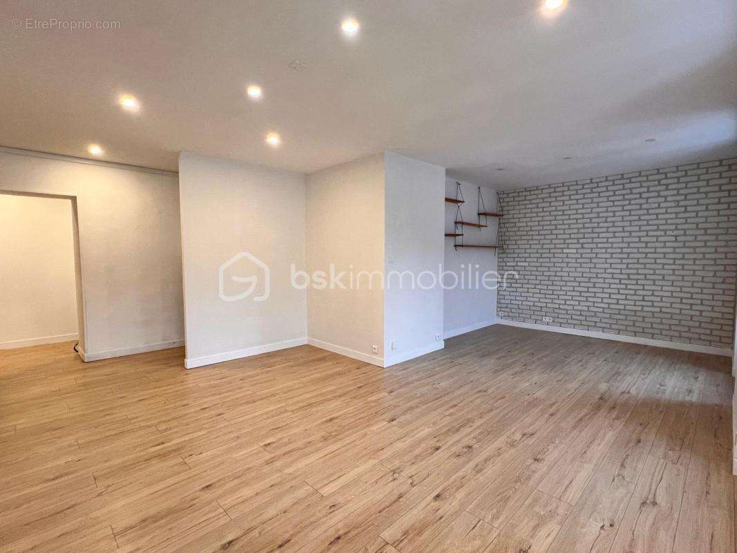 Appartement à CHATEAULIN