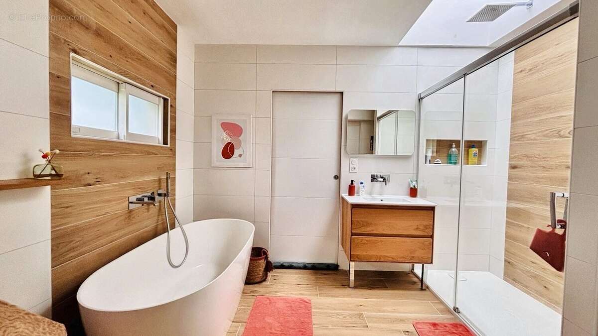 Maison à BLAINVILLE-SUR-ORNE