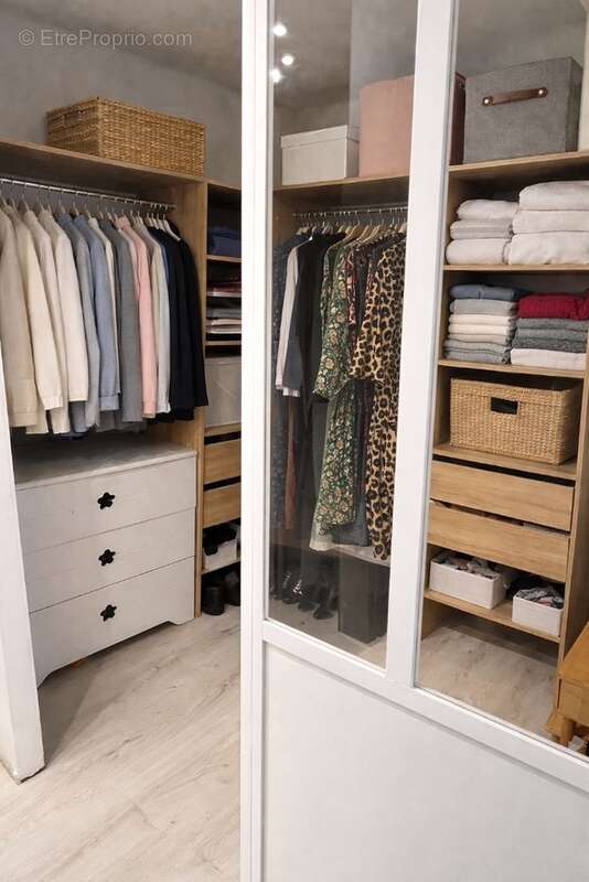 Appartement à CARCES