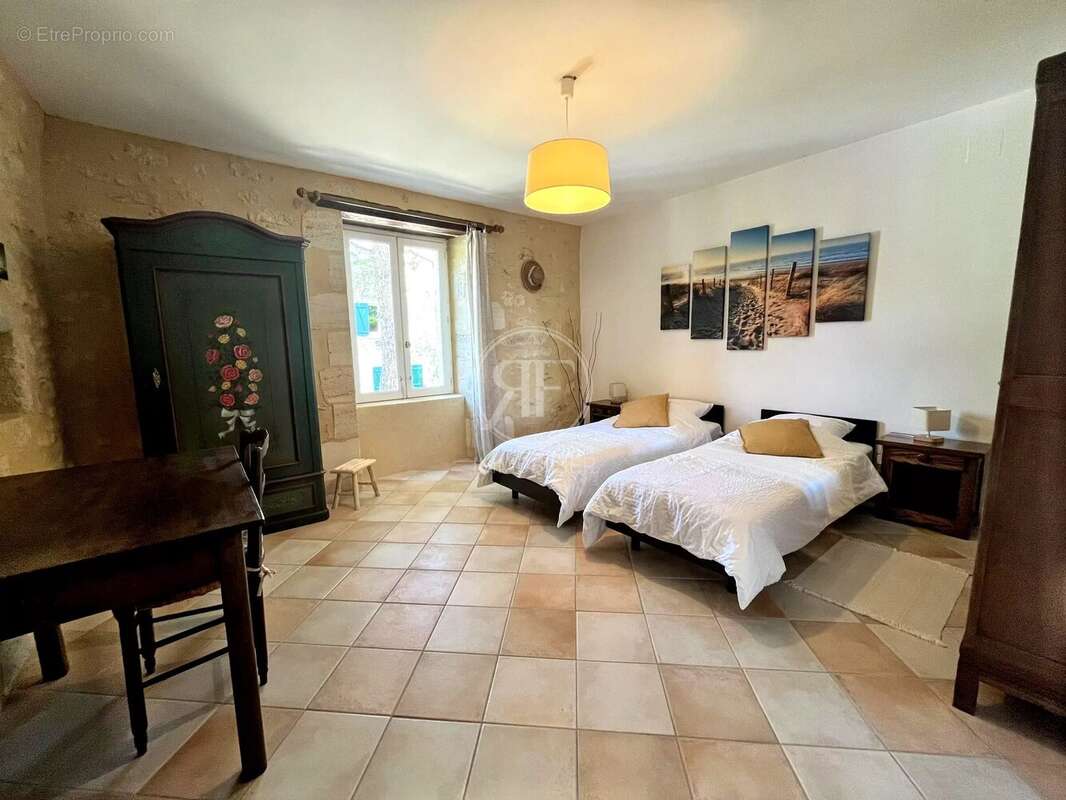 Maison à PUISSEGUIN