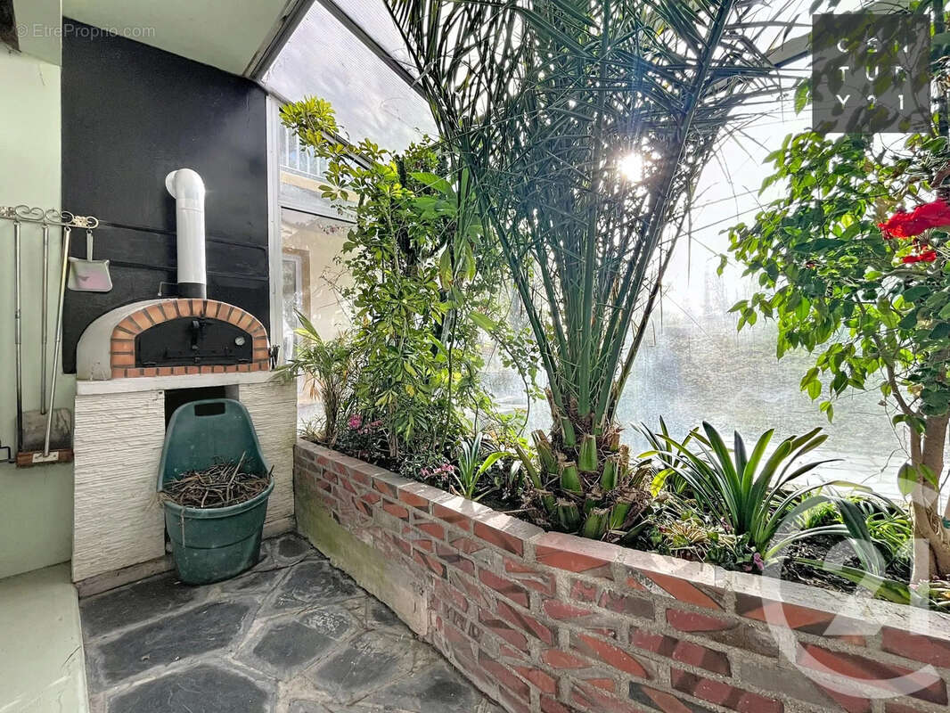 Maison à SAINT-HILAIRE-SOUS-ROMILLY