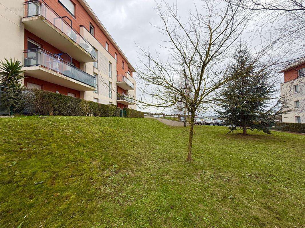 Appartement à FLEURY-SUR-ORNE