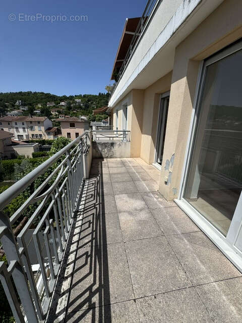 Appartement type 3 en standing - photo 2