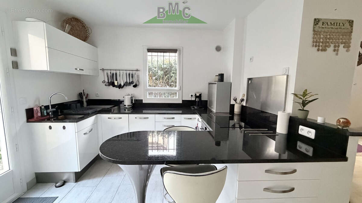 Maison à LE PLESSIS-BOUCHARD