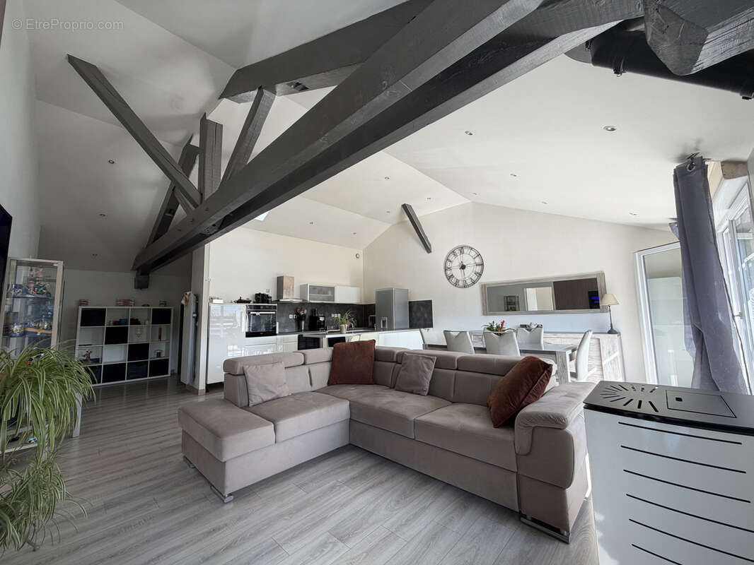 Appartement à FIRMINY