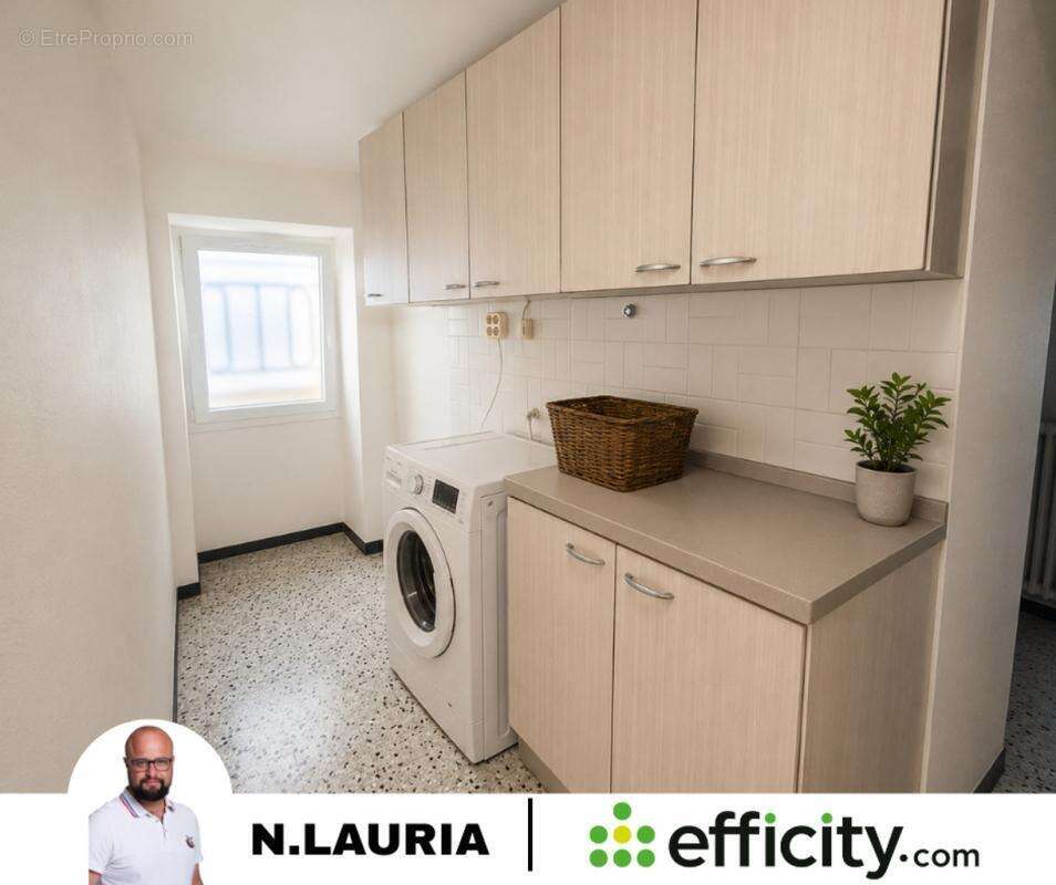 Maison 94 m² à Villelaure  - photo 8
