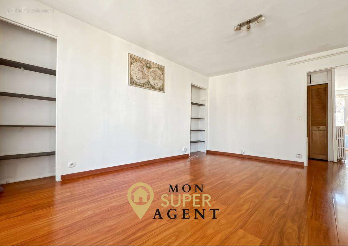 Appartement à MELUN