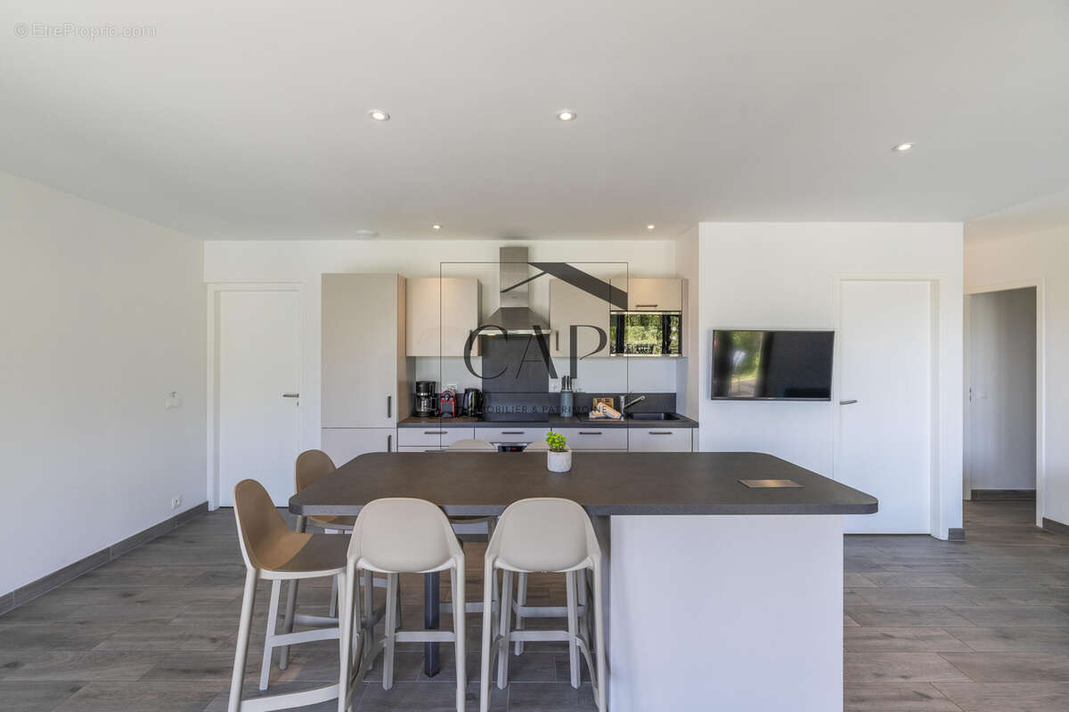ACTE EN MAIN   Villa T4 avec Piscine Privative Chauffée   Domaine 5***** à Lecci   Investissement Premium - photo 4