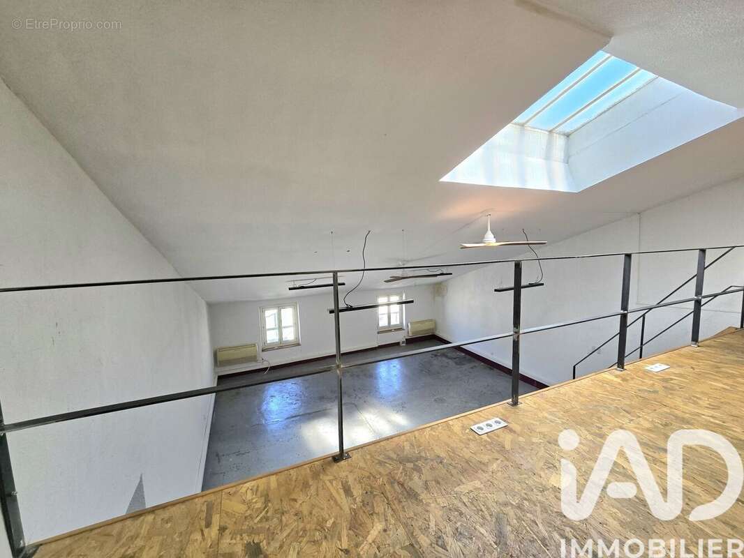 Photo 7 - Commerce à MARSEILLE-2E