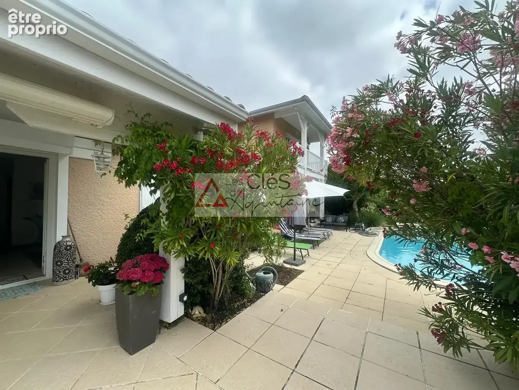 Photo Maison à Le Pian-Sur-Garonne au prix de 415 000€
