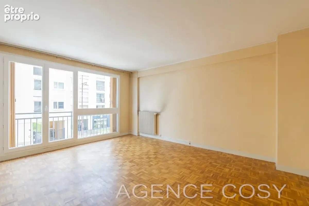 Appartement à VERSAILLES