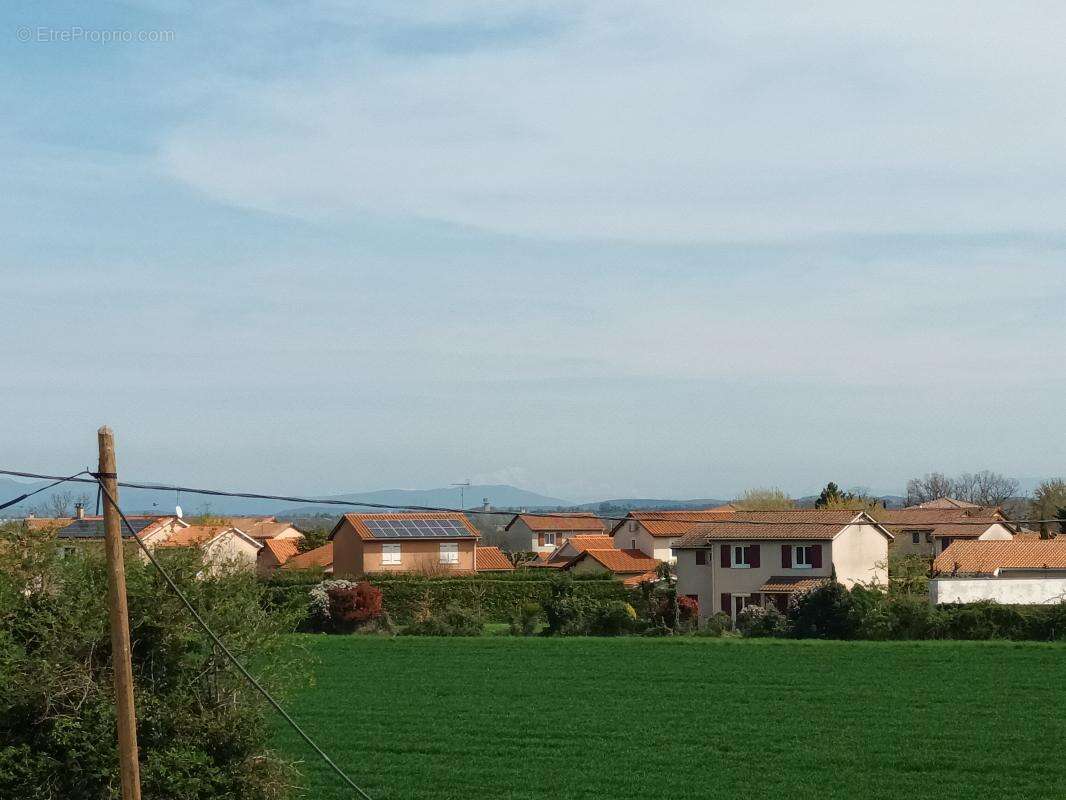 Maison à SAINT-BONNET-DE-MURE