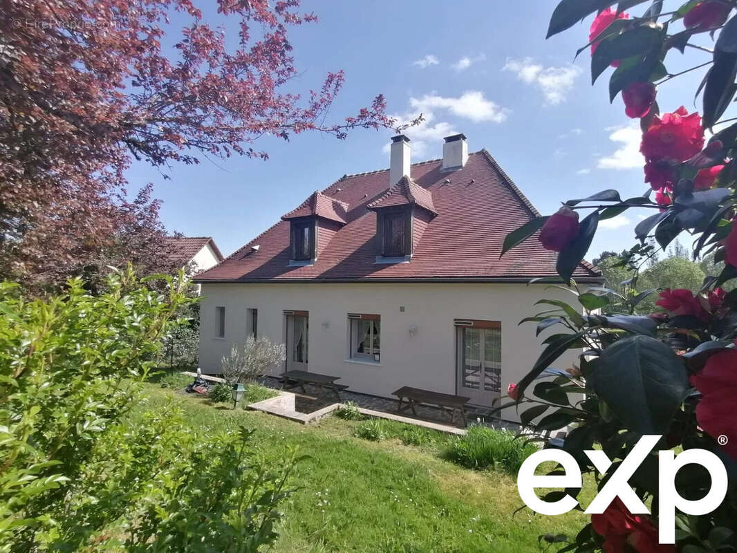 Maison à LA SOUTERRAINE