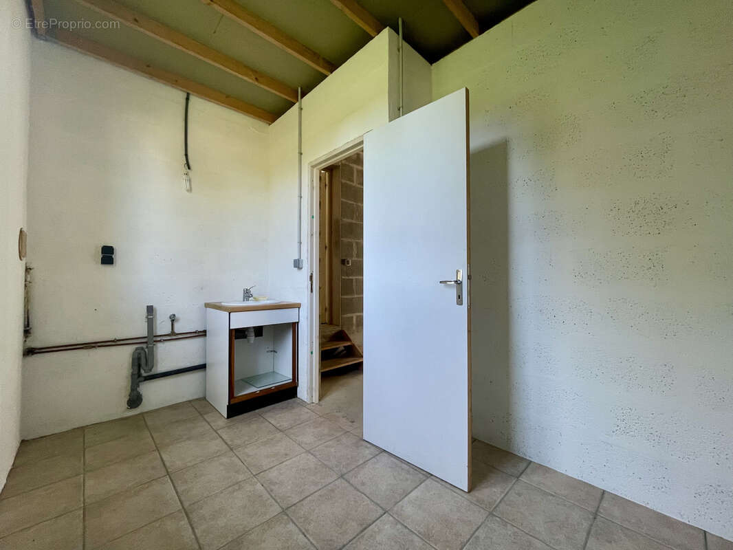 Maison à SAINT-SAVINIEN