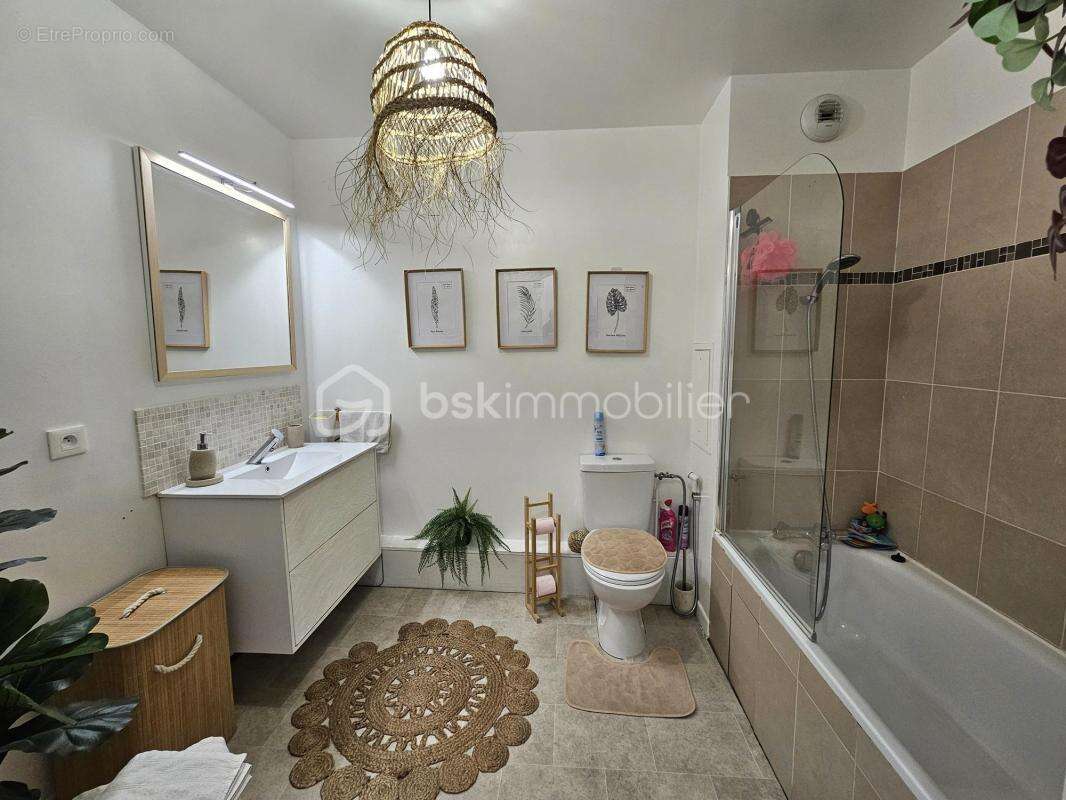 Appartement F2 44m² à 300m du RER DPE C balcon OUEST parking - photo 12