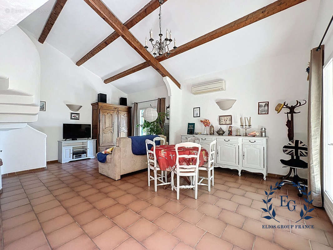 Maison à BESSE-SUR-ISSOLE