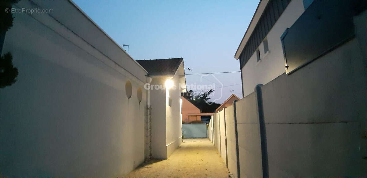 Maison à LE POULIGUEN