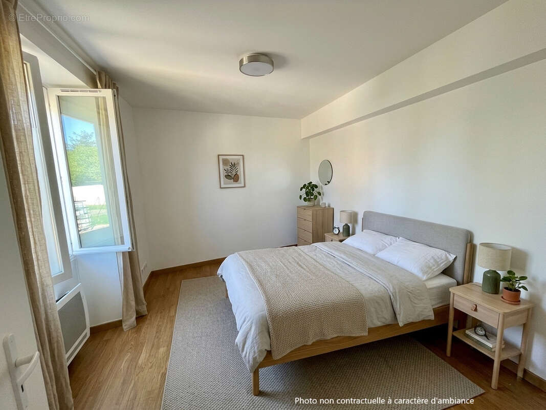 Appartement à EPONE