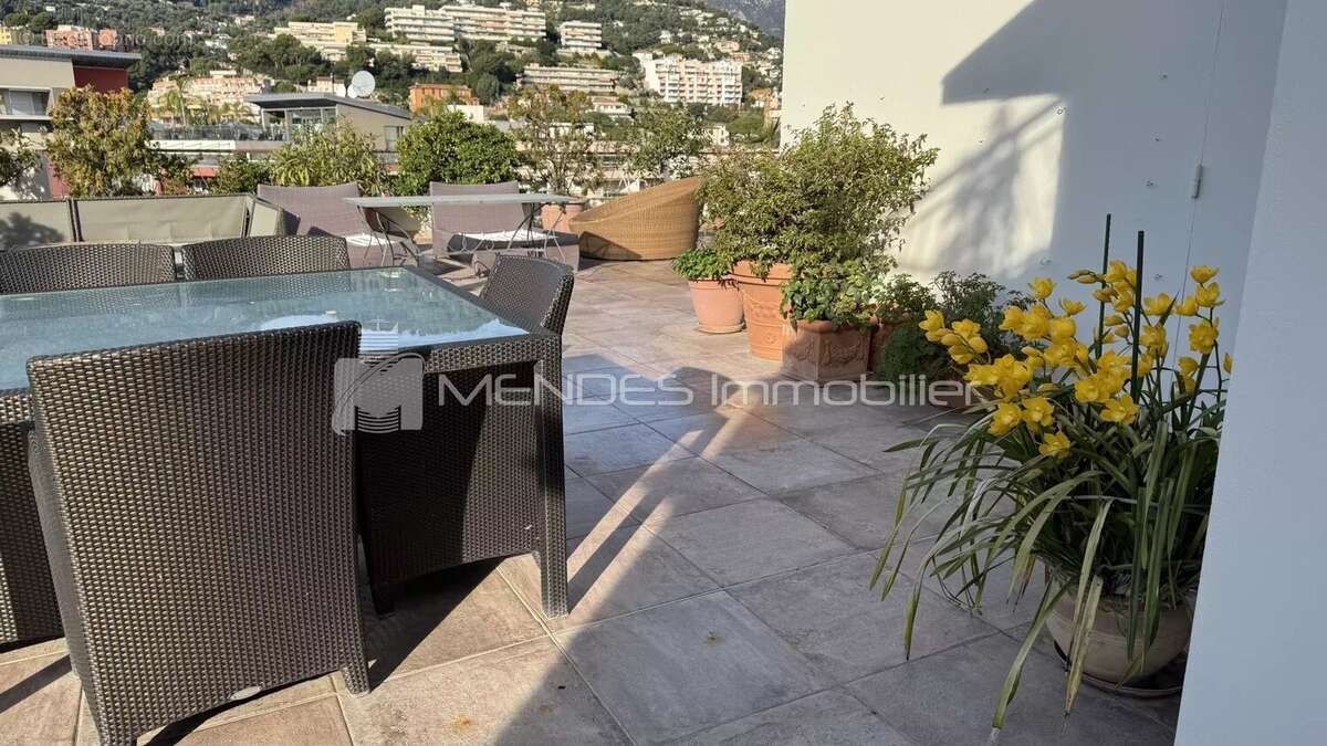 Appartement à ROQUEBRUNE-CAP-MARTIN