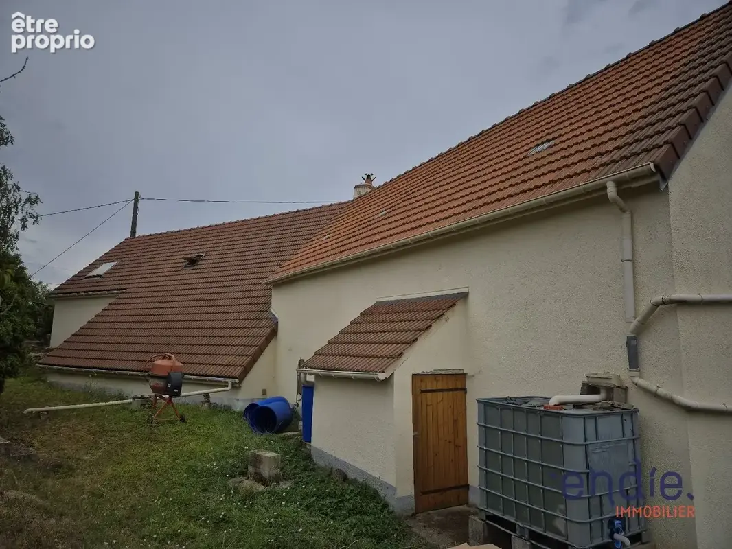 Longère type F4 avec garage et terrain de 2200m²! - photo 5