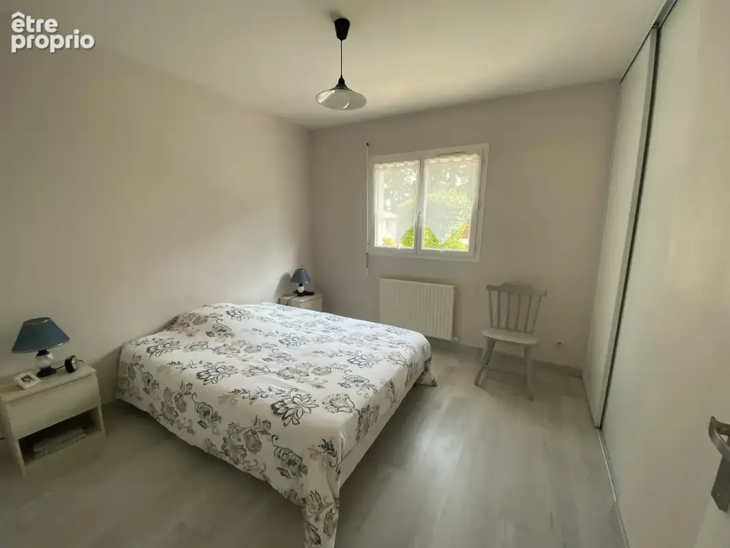 Maison 3 chambres+1 bureau + garage indépendant de 40m2 -jardin paysagé 879m2 - photo 3